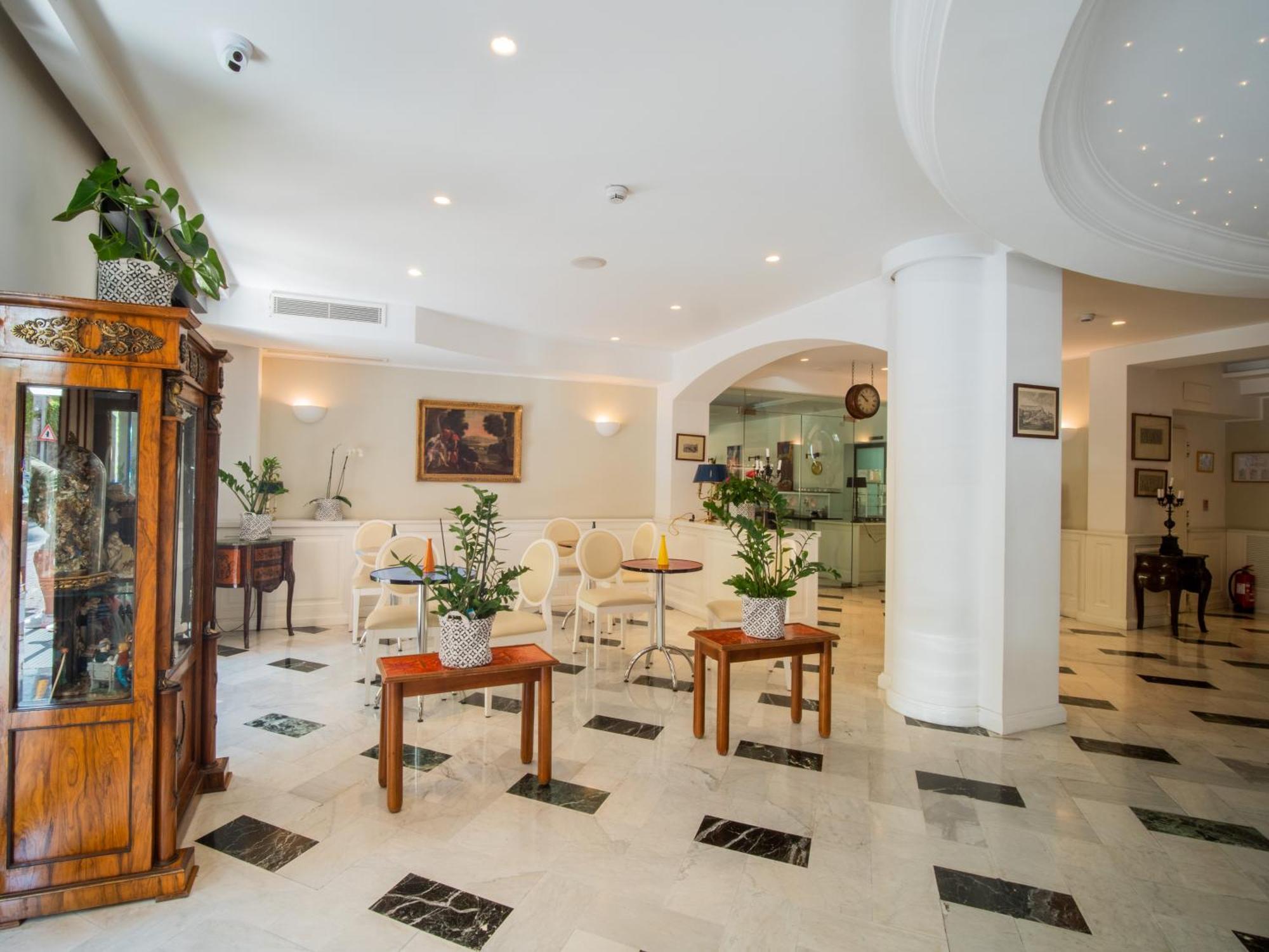 Hotel Central Sorrento Esterno foto