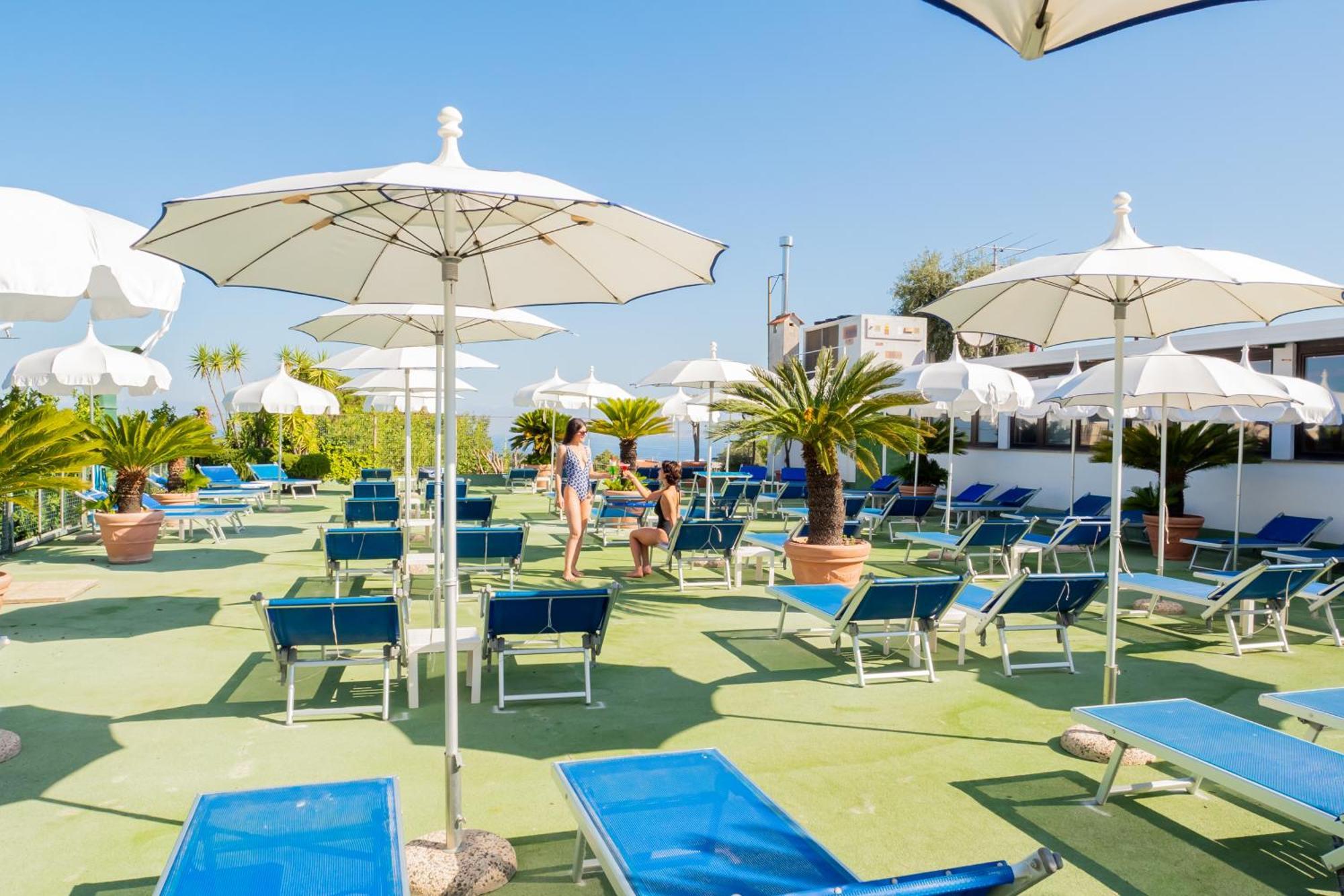 Hotel Central Sorrento Esterno foto