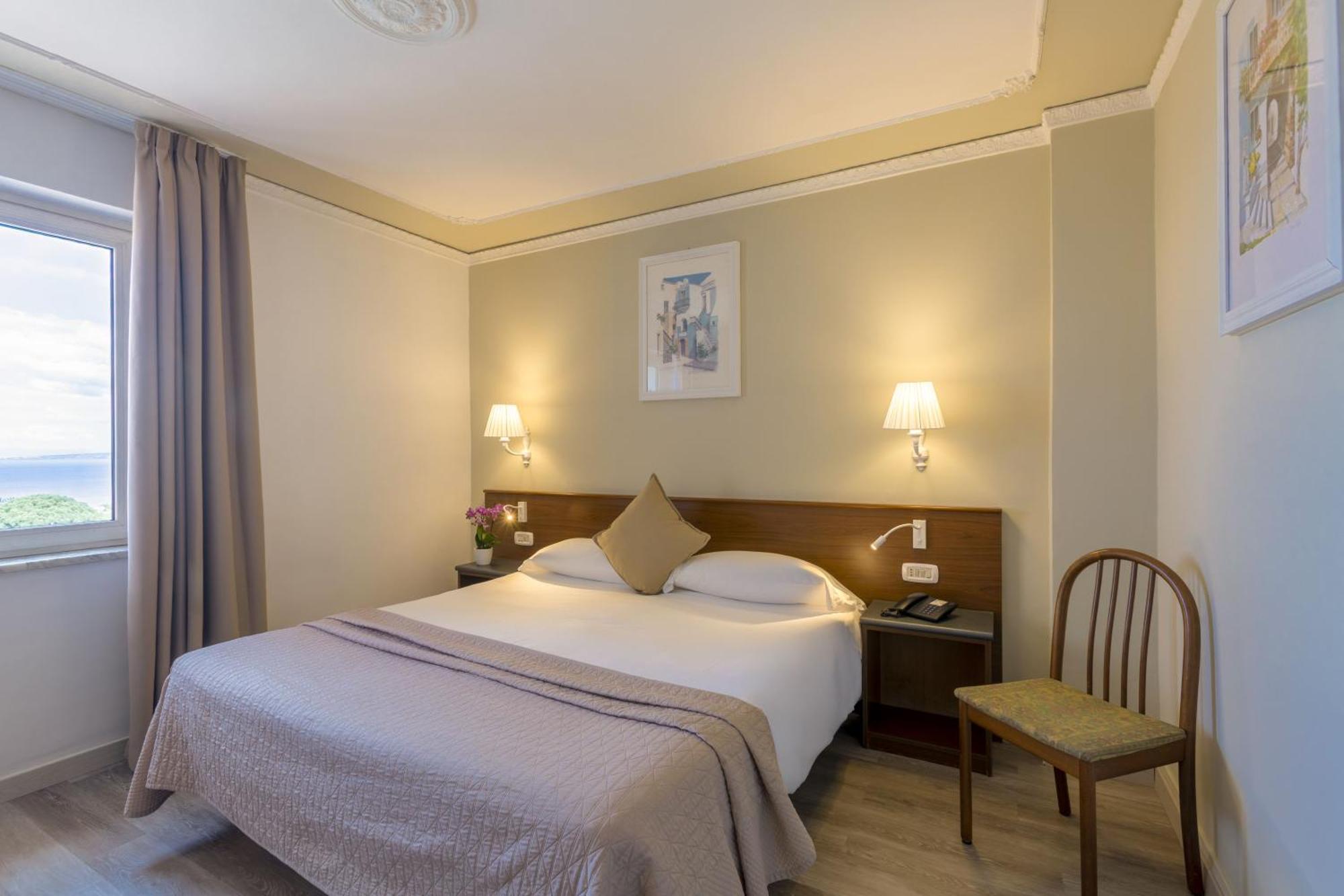 Hotel Central Sorrento Esterno foto